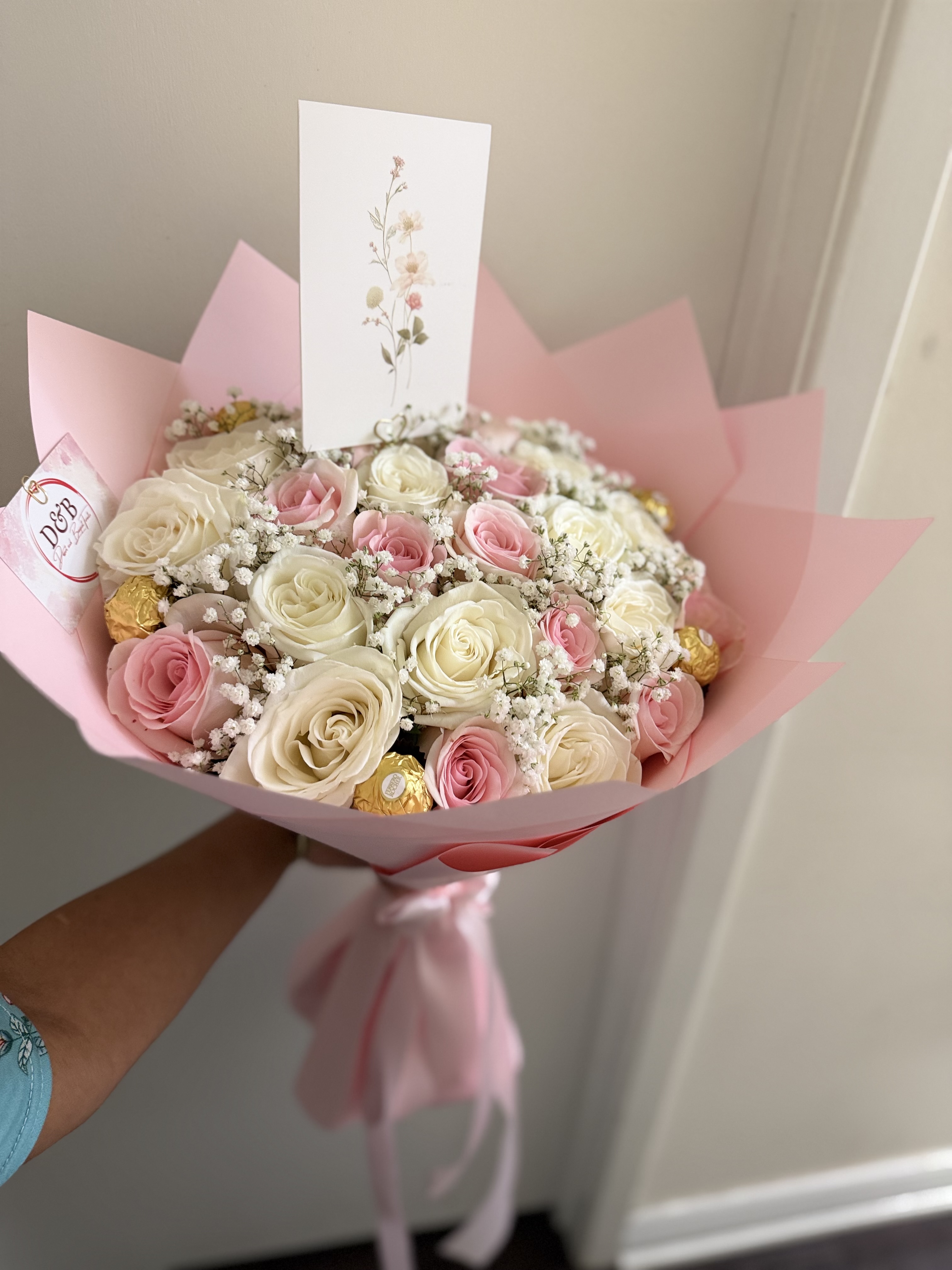 Sweet blush & ivory
