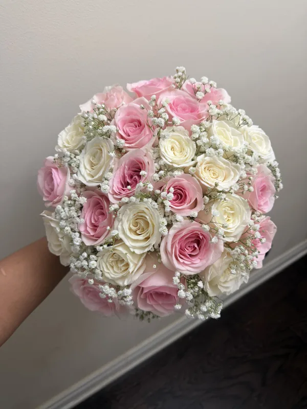 Blush bridal bouquet