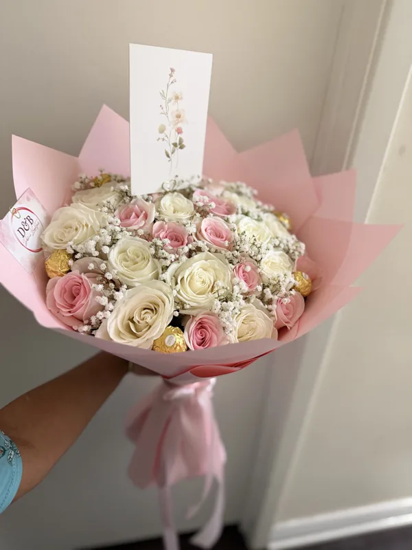 Sweet blush & ivory